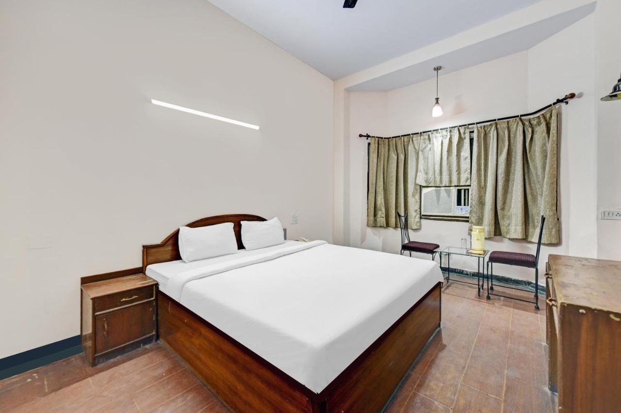 Capital O 84122 Hotel Trilok Palace Jaipur Extérieur photo